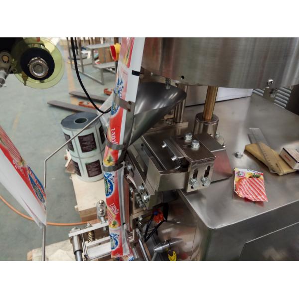 Volume Cups Measuring Tea Bag Packing Machine 3/4 Side Seal / Pillow Seal Founded