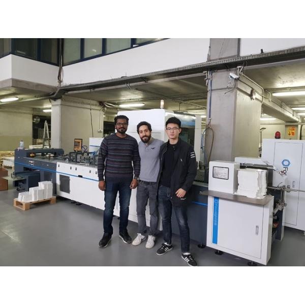 Printed Boxes / Folding Cartons Quality Control Machine With Automatic Stacking System