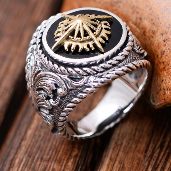 Thai Sterling Silver Brass 2 Tone Sunlight Engraved Retro Men Ring (059186)