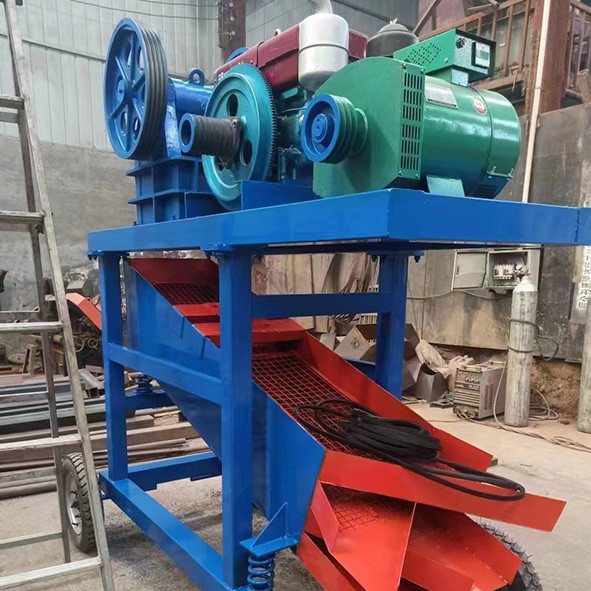 15 - 20TPH Diesel Engine Jaw Crusher For Truck Mounted Crushing Plant