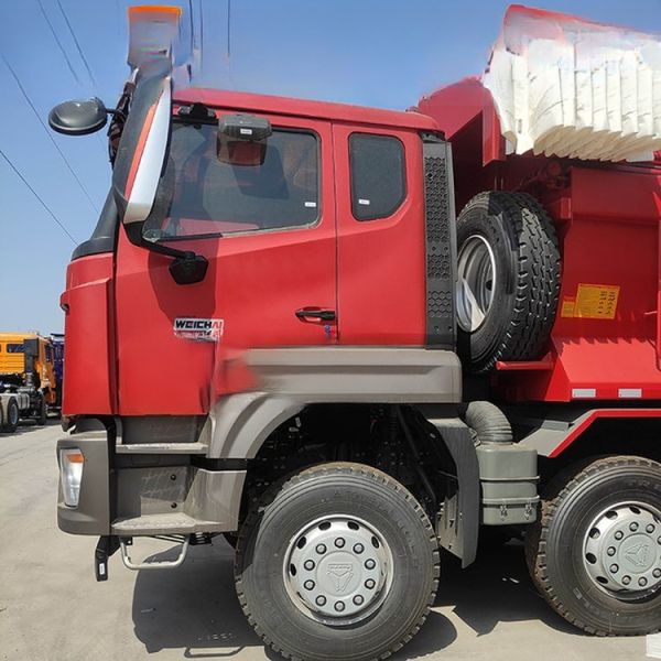 8x4 12 Wheeler 40 Ton Sinotruk Dump Truck , 12 Tyre Tipper Truck EUR 2 380hp