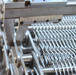 304 Stainless Steel Balanced Weave Food Processing Belts For Eggs