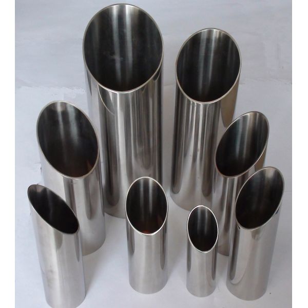 EN ASTM Galvanized Carbon Steel Pipes 0.12-8mm Thickness Threaded Screwed