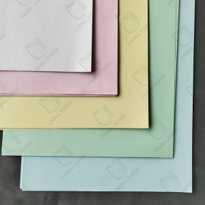 China 48-80GSM Pure Wood Pulp Clear Image Printing Paper Carbonless Paper NCR Paper on sale