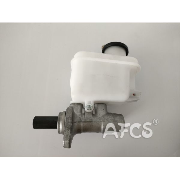 47201-0C070 Brake Master Cylinder For Toyota Tundra 4.0l V6 Sequoia 4.6l V8