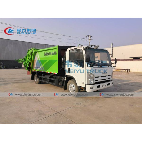 ISUZU 700P 4X2 6CBM Rear Loader Compressed Garbage Truck