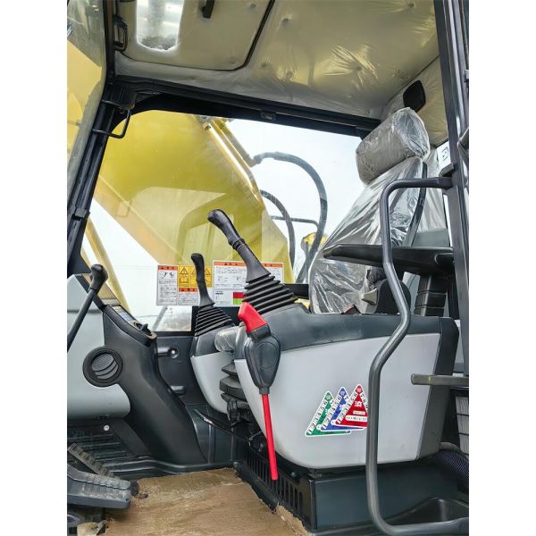 Original Hydraulic Valve Used Komatsu PC200-7 Crawler Excavator 19900KG Operating Weight