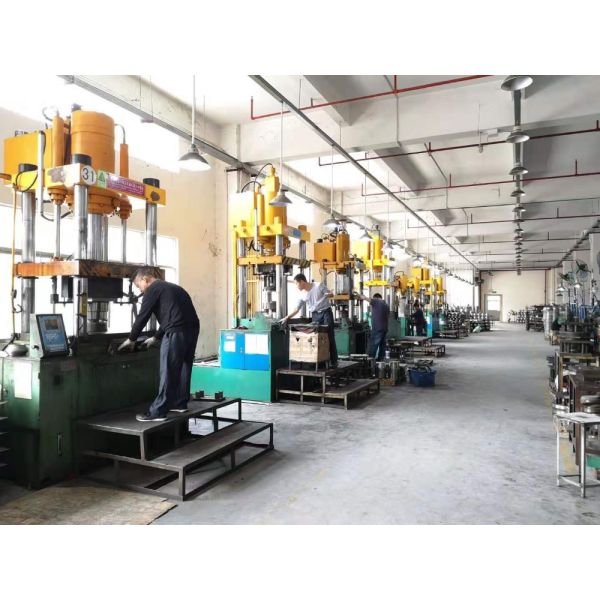 Stainless Steel Floor Squeegee With Plastic Handle