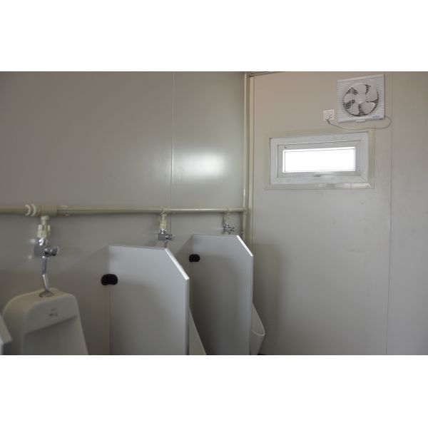 4m Flat Pack Insulated Containers With Life Time 20 Years Steel Frame