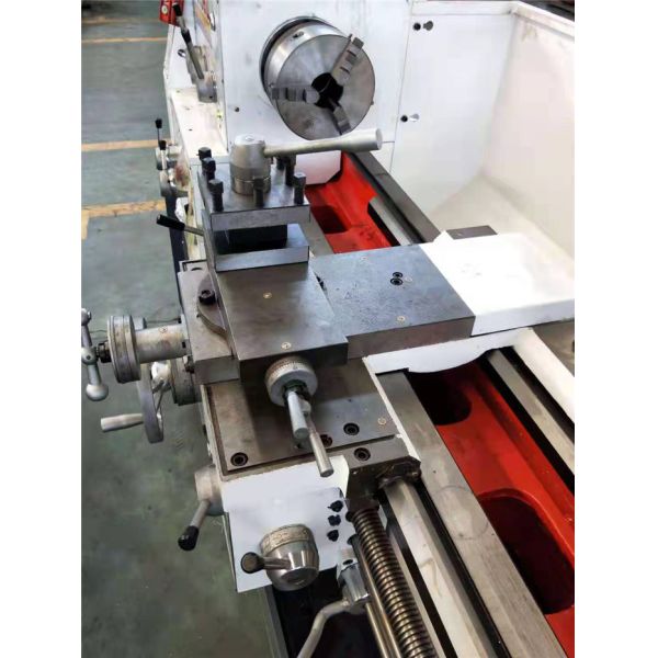 Horizonte Manual CNC Lathe Ca Series CA6150 CA6250 CA6250B 500mm Max Swing