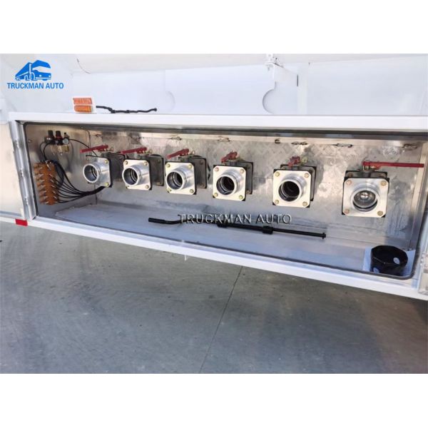 Brand New 30000 Liter Oil Tanker Trailer With FUWA 13 Tons Axle