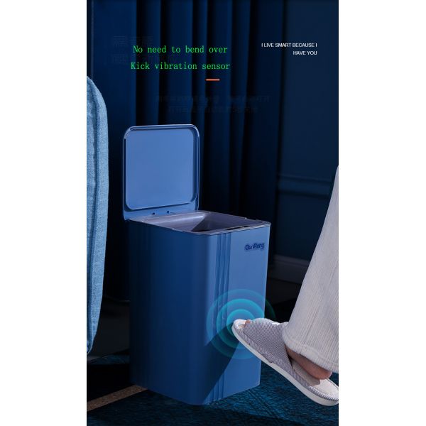 Large Color Automatic Induction Smart Plastic Trash Can for Household Kitchen with Lid