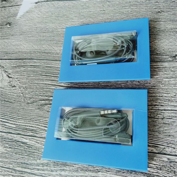 S10 In Ear Wired Earphones 3.5MM Jack Handsfree With Remote Mic