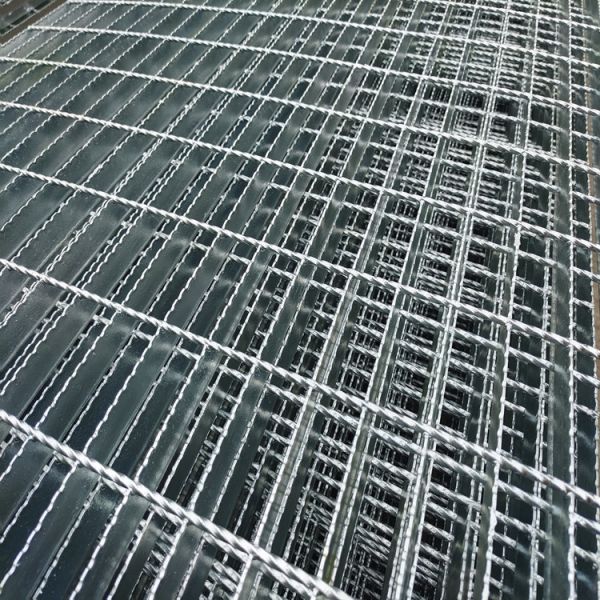 Q235 Road Trench Cover Serrated Metal Grating Mesh Grid Floor Bars