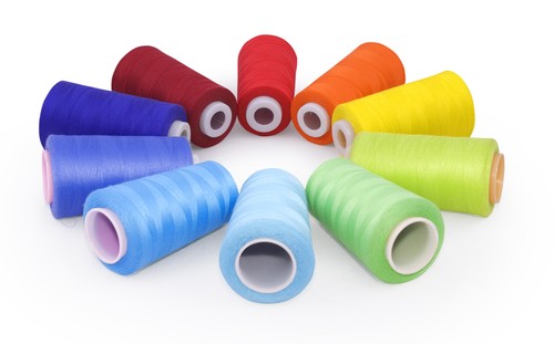 Plastic Cone Dyed Polyester Industrial Sewing Machine Thread For Textile / Garment