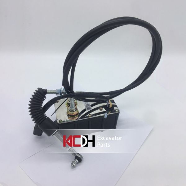 Hyundai R215-7 21EN-32220 Excavator Throttle Motor