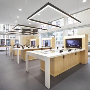 High End Wooden Mobile Phone Display Counter , Simple Phone Display Table