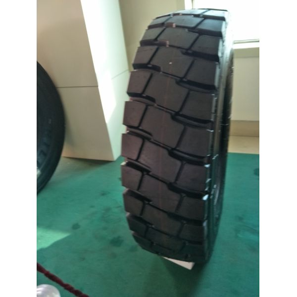1400R24 Tires OTR Tyres 24pr 28pr 32pr For Wheel Loaders