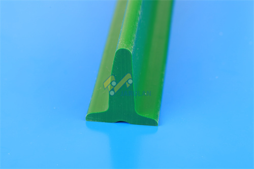 Green Color Straight PVC Flights With Different Height T30 T40 T70 T80 T90 T100