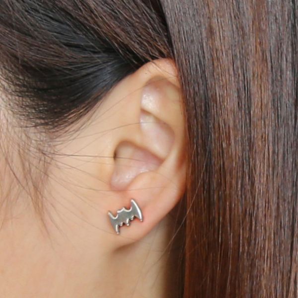 Cool Man Stainless Steel Body Piercing Jewelry Fashion Ear Studs