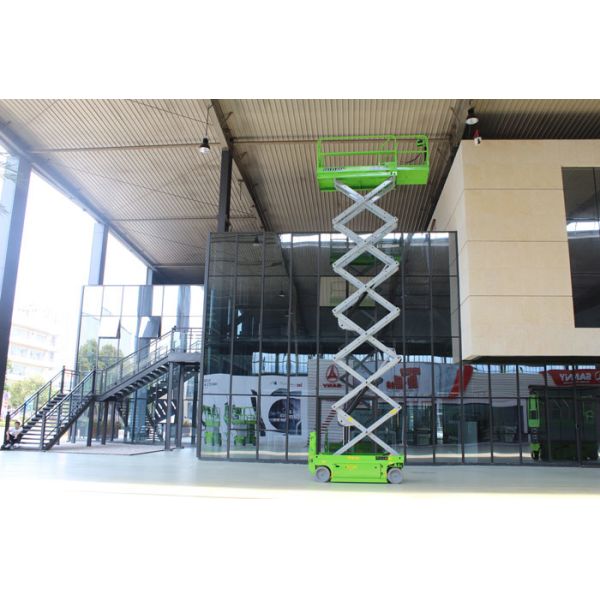 Open Hydraulic System 3.5km/H 11.8m Scissor Sky Lift Platform