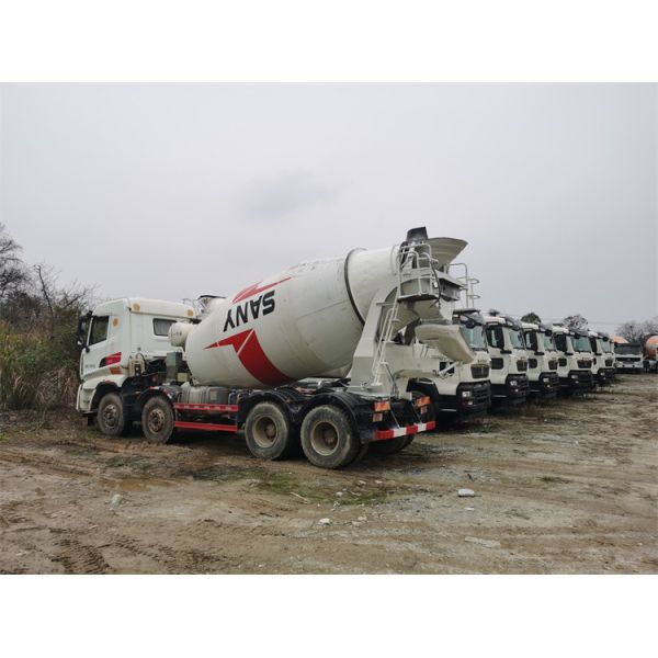 Second Hand 350 KWh Twin Shaft Concrete Mixer With Pump Used Mixer Truck
