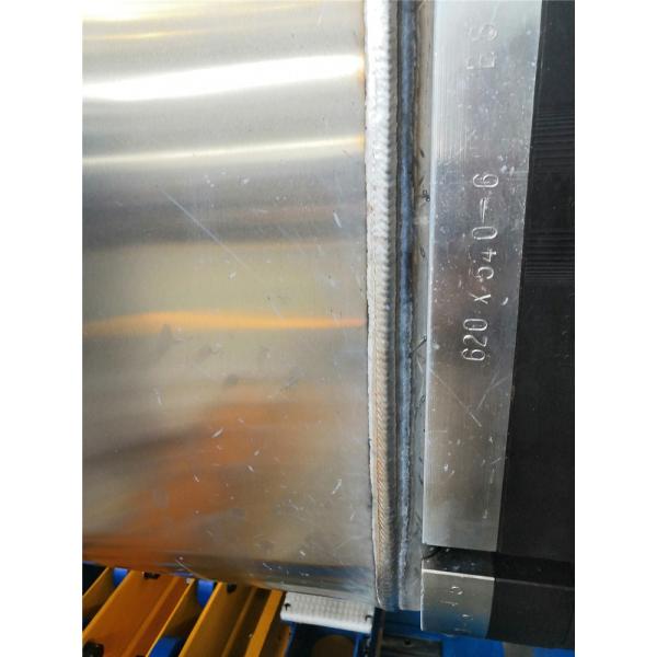 Customized 220V Robot Welding Station For Aluminium Fuel Tank Covers 1000kg Weight