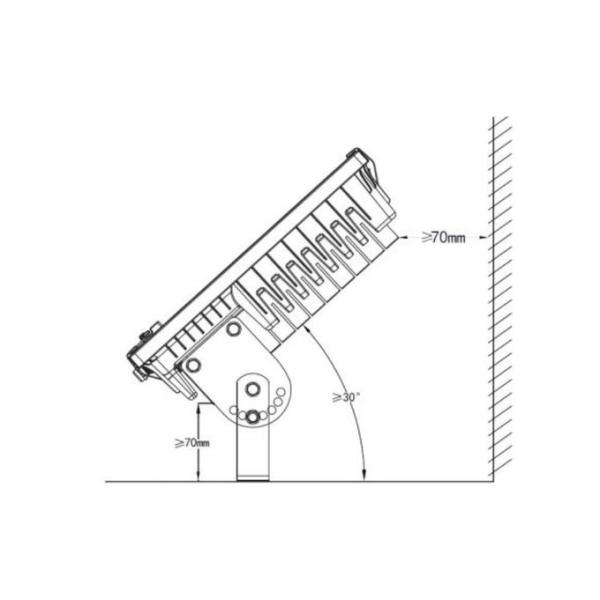 Efficient LEDs 140lm/W symmetric optic IP65/IK08 200W Industrial LED Flood Light 4