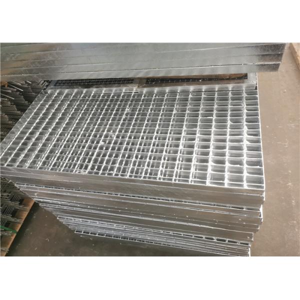 Rust Protection Welded Steel Grating 32x5mm Square Serrated Non Slip