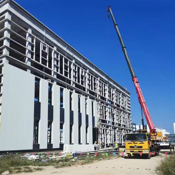 Multi Storey Steel Building with Steel Deck Flooring