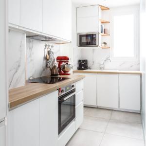New Professional Designs Custom Made Modern Kitchen Cabinets White Melamine