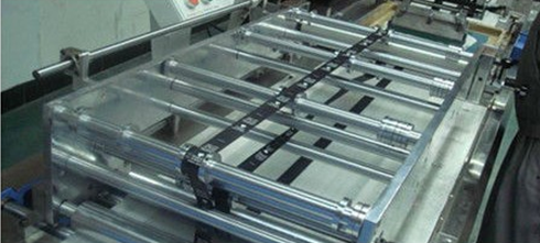 Comfortable Needleloom Woven Clothing Labels With High Frequency Debossing