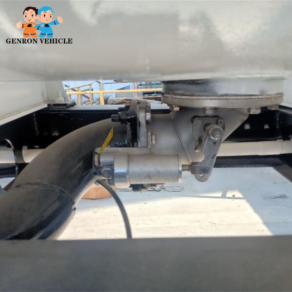 3 Axles 42000L Beautiful Mirror Aluminum Liquid Tanker Trailer Exported To Saudi Arabia