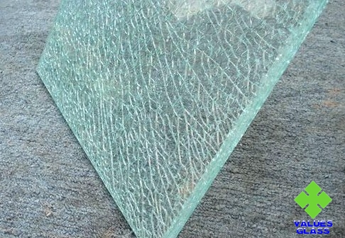 Multi Color Laminated Glass Sheets High Safety For Avoid Causing Injury