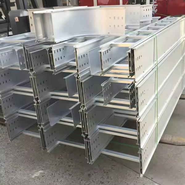 200kg Load Capacity Steel Cable Tray Fire Resistant Galvanized Finish Bends And Tees