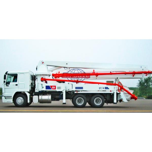 6x4 HOWO Cement Boom Truck , 37 / 39 Meter Boom Height Cement Pump Truck
