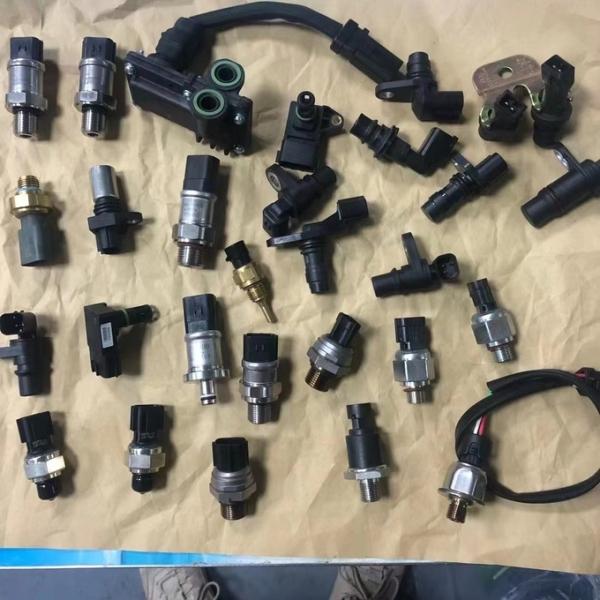 Large Board ECU Replacement Komatsu PC200-6 6D95 7834-10-2001 7834-30-2000