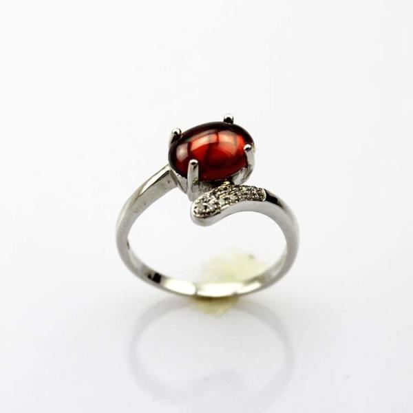 Women Jewelry 925 Silver 7mmx9mm Oval Dome Red Cubic Zirconia Ring(R42)