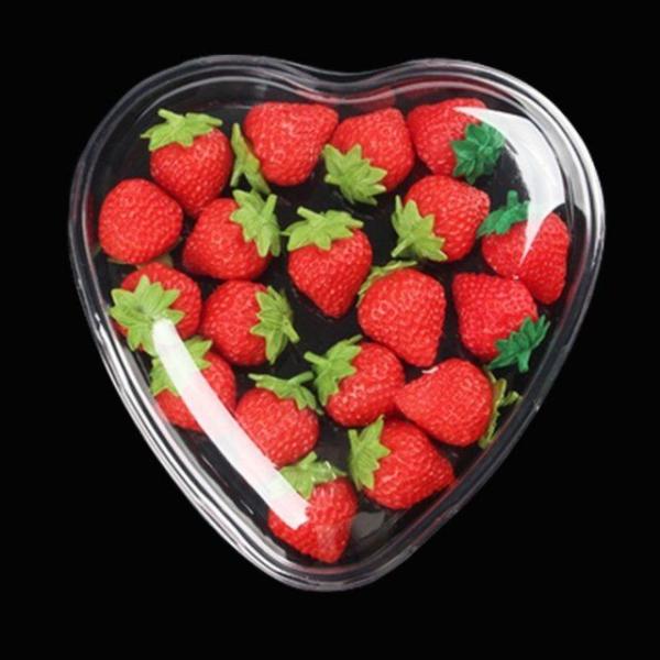 Customized PET Disposable Fruit Container Heart Shaped With Black Base And Transparent Lid