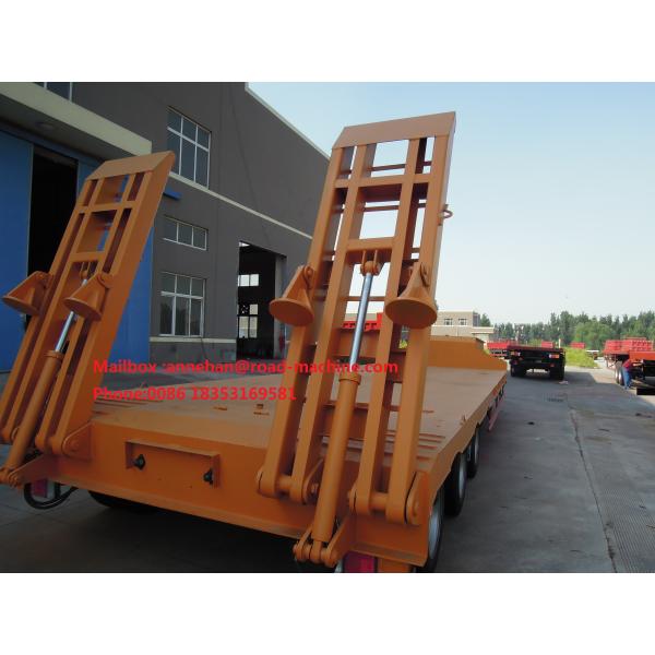 12M Length 3 Axles Lowboy Gooseneck Trailers With 2 / 3 Inch Bolted Type Kingpin