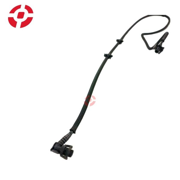 Expansion water tank overflow hose OE LR000944 Auxiliary tank hose for Land Rover Coolant hose Reservoir water pipe