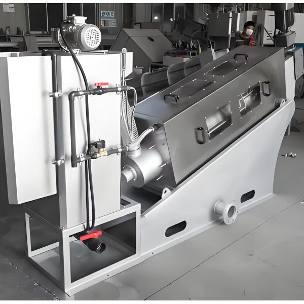 Combination of High-Efficiency Dual-Helical Screw Stacking Machine and Sludge Dewatering Equipment for Wastewater Treatment