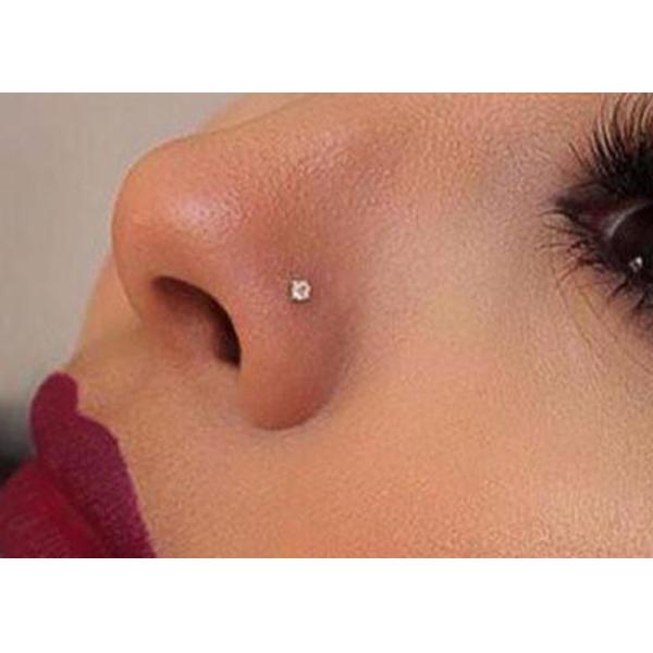 Piercing 18K Yellow Gold Diamond Nose Stud Heart Shape 3mm OEM ODM