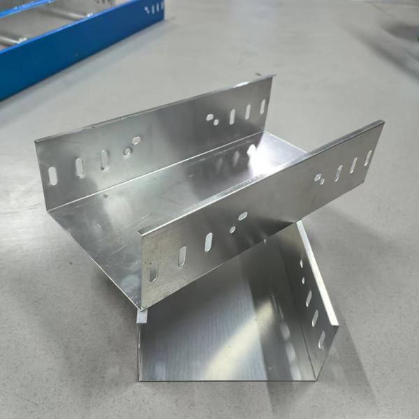 1.0mm-3.0mm Thickness Aluminum Conductive Cable Tray Outdoor Indoor Solid Bottom Cable Tray