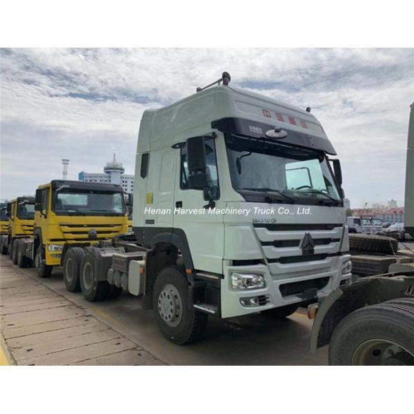 Wheel base 3200mm 6x4 420hp High Roof 2 Sleepers Prime Mover Truck