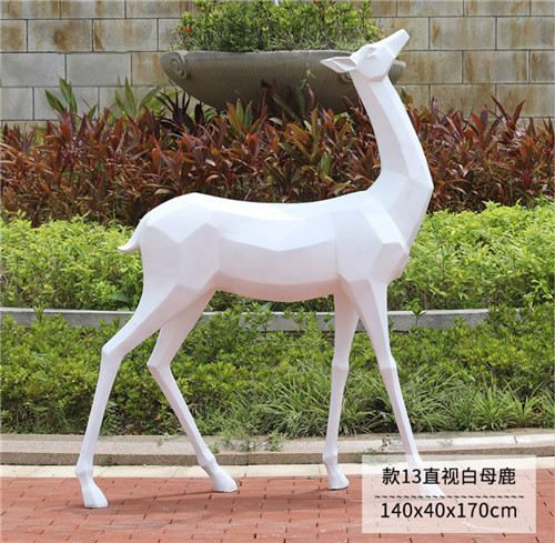 Custom Geometric Fiberglass Life Size Deer Statue Garden Animal Sculptures