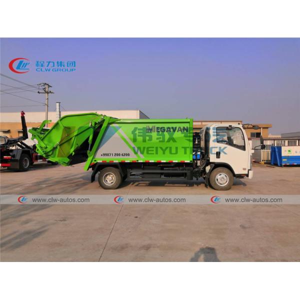ISUZU 700P 4X2 6CBM Rear Loader Compressed Garbage Truck
