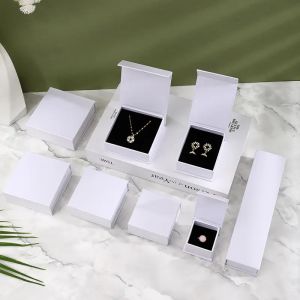 Rigid Jewelry Paper Box Stylish Magnetic Closure Jewelry Box Multipurpose