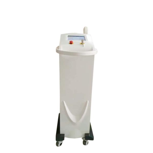 CE Approved Painfree Laser Hair Treatment Machine 808nm Used For Face Or Leg