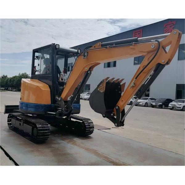 4000kg Closed Cabin Mini Crawler Excavator with D1703 Engine Easy Operate